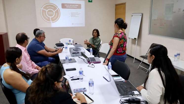 SIC  avanza en simplificar y digitalizar trámites y servicios