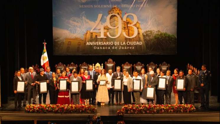Oaxaca,símbolo nacional de cultura, dignidad y lucha: Ray Chagoya