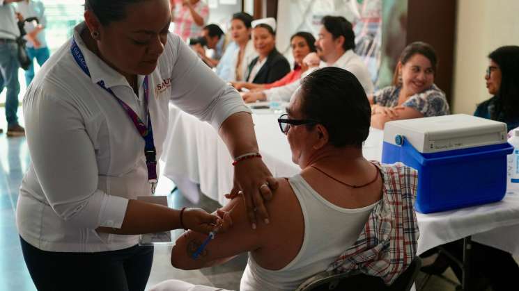 Instala SSO módulo de vacunación en el Congreso del Estado  