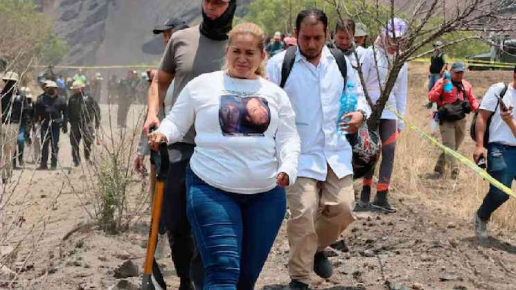 Declaran a Ceci Flores persona non grata en pueblo seri