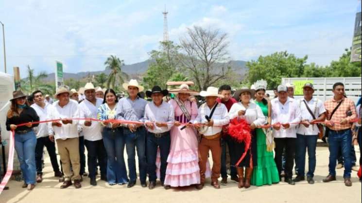 Reciben apoyos por 6 mdp productoras de la Costa