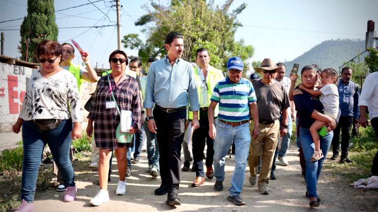 Ray Chagoya, continúa recorridos en barrios y colonias