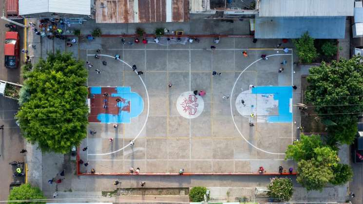 Municipio y Tequio Vecinal rescatan espacio deportivo