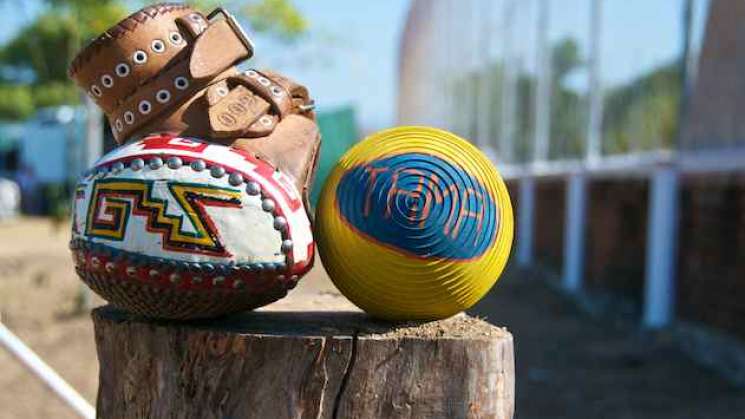 Convocan a participar en Torneo Internacional de Pelota Mixteca