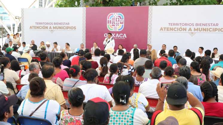 Destina Gobierno 52 mdp en obras sociales para