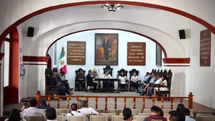 Cabildo de Oaxaca aprueba acciones para preservar patrimonio 
