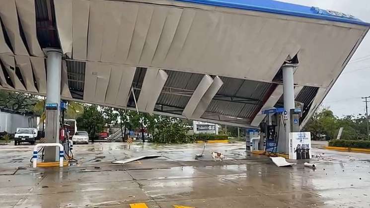 Reportan daños de Erick en comunidades costeñas