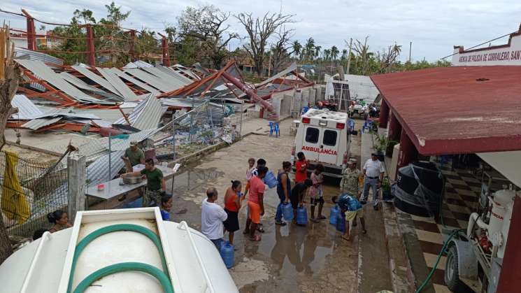 Envía Ceabien agua potable a comunidades de la Costa afectadas 