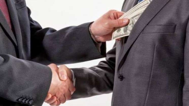 En Oaxaca,empresarios denuncian red de corrupción en Salud