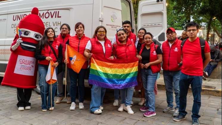 Fortalece Coesida acciones de prevención en marcha LGBTTTIQ+