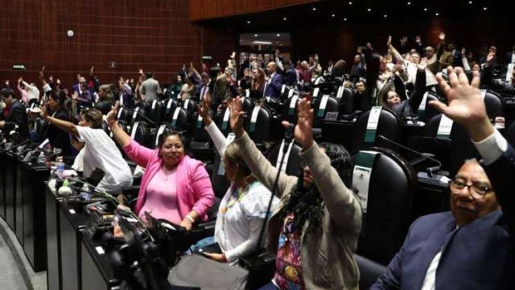 Aprueban Ley de Seguridad Social en materia de desempleo