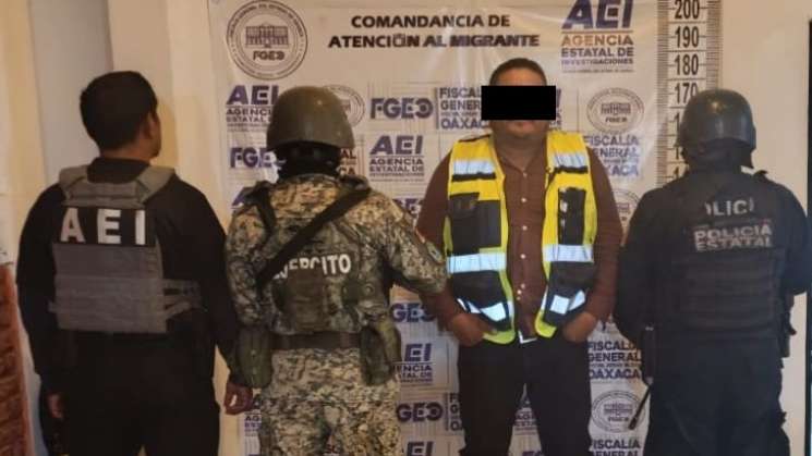 Director del C2 de Juchitán de Zaragoza queda a disposición:FGEO 