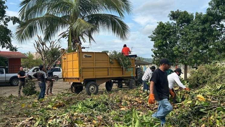 Apoya Semovi a comunidades afectadas por el huracán Erick  