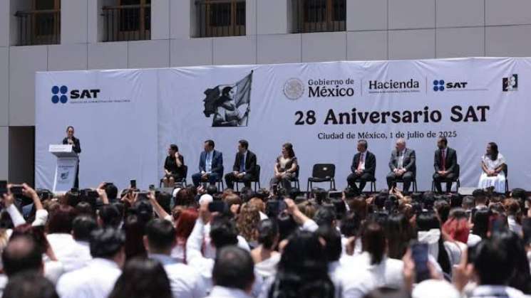 SAT celebra sus 28 años con recaudación histórica de 2.8 bdp 