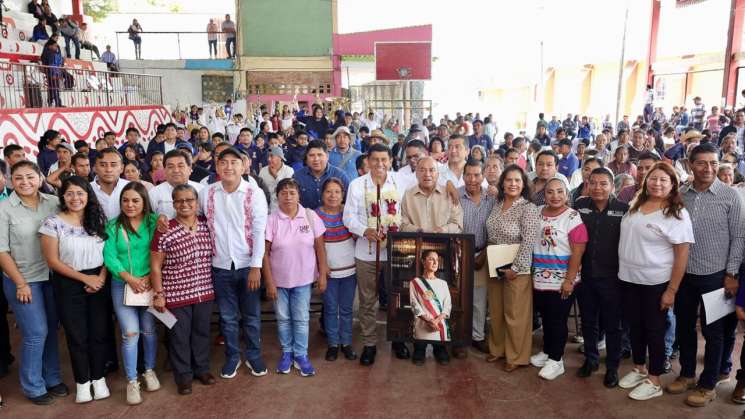 Apuesta Primavera Oaxaqueña por educación en San Jerónimo Tecóatl
