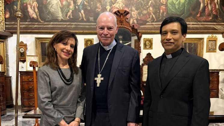 Designan a primera mujer como canciller de Iglesia católica 