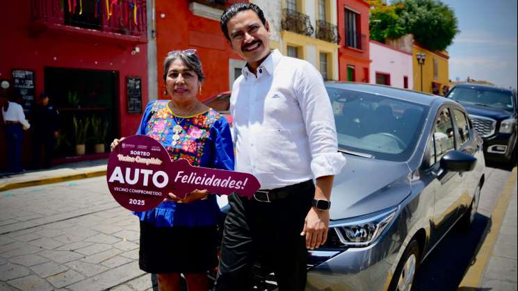 Ray Chagoya llama a la ciudadanía al pago del predial