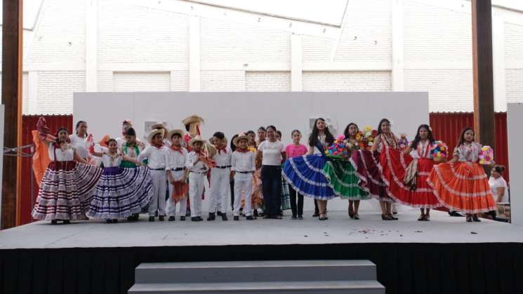 Con música, danza y puestas en escena,CCO celebra  54 aniversario