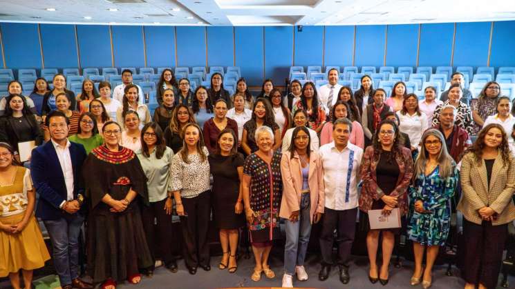 Adhiere SEP Oaxaca a UABJO a política para igualdad sustantiva 