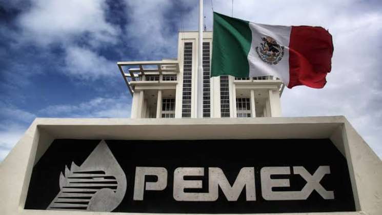 Caen 5 exfuncionarios de Pemex por huachicoleo y delincuencia 