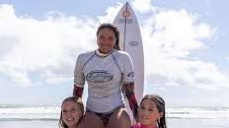 Maya Mateja de Oaxaca,Campeona Panamericana de Surf Femenil PASA 