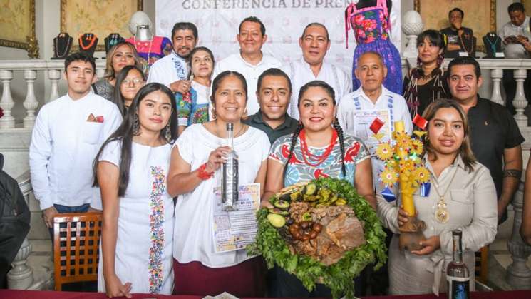 Tlacolula celebra con tradición y arte popular la Guelaguetza 