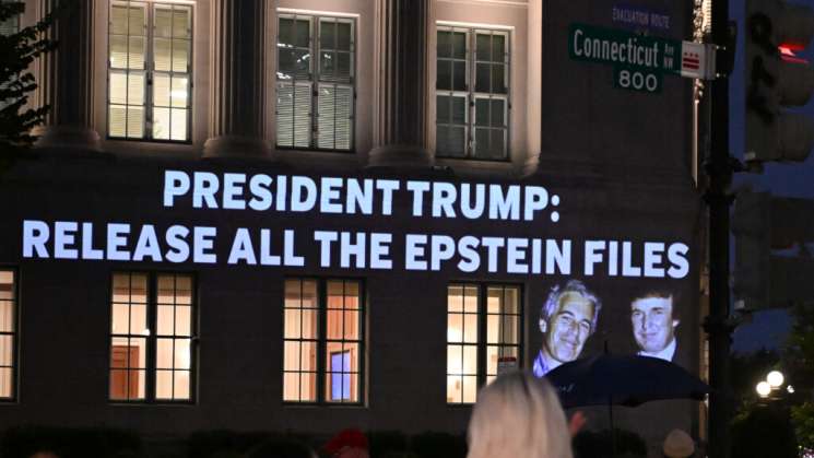 Trump demanda al Wall Street Journal por 10 mdd