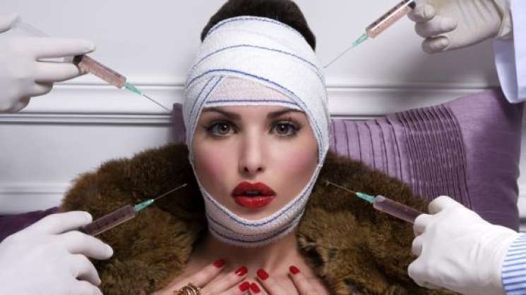 SSO deberá difundir padrón de cirujanos plásticos certificados