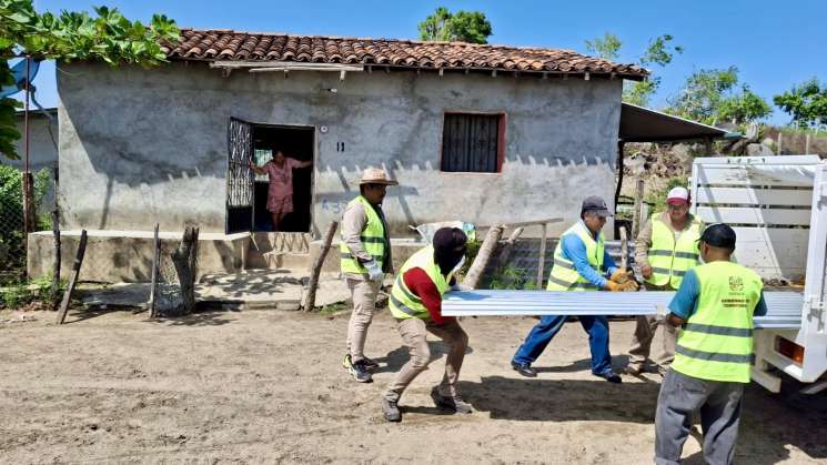 Continúa Soapa dando apoyo a familias damnificadas por el huracán