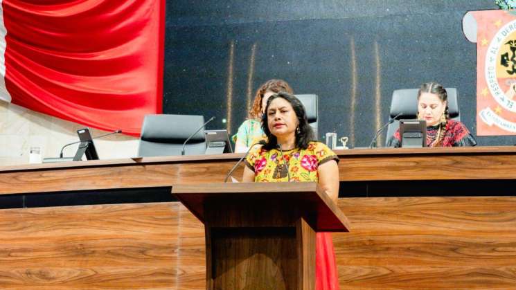 Va Irma Pineda por acceso a la educación y defensa del patrimonio
