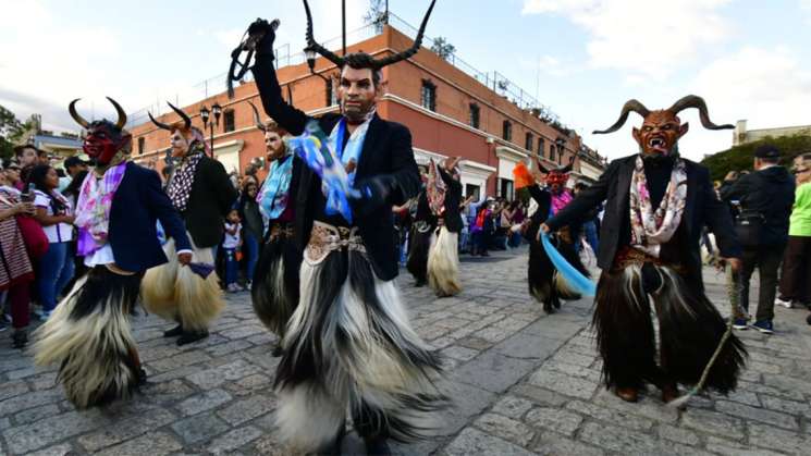 Declaran elemento cultural identitario a la Danza de Los Diablos 