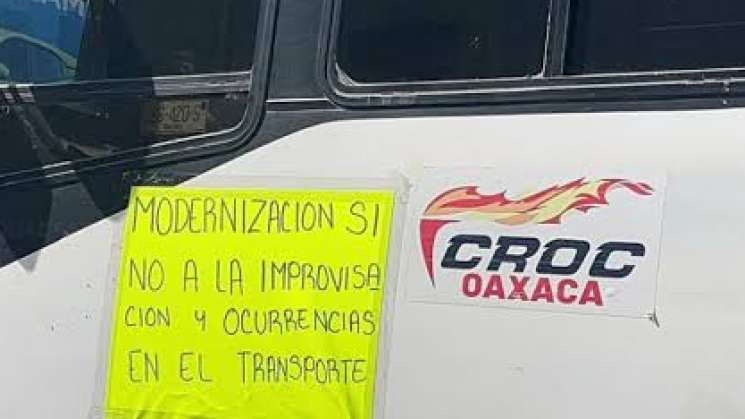 En Oaxaca, transportistas protestan por nuevo sistema Binni Bus