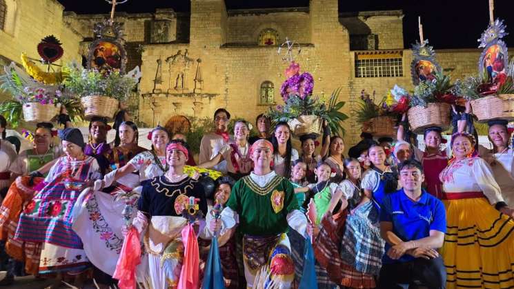 Arte y tradición se presenta en el Jardín El Pañuelito