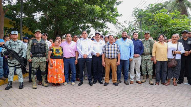 FGEO y Semovi inician ordenamiento de mototaxis en Juchitán
