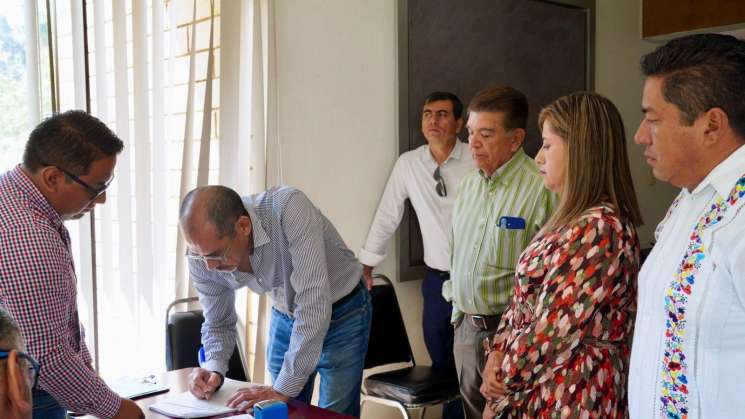 Por irregularidades revocan tres Fiats notariales en Oaxaca