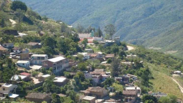 Zonas invadidas ilegalmente en Huatulco, serán desocupadas