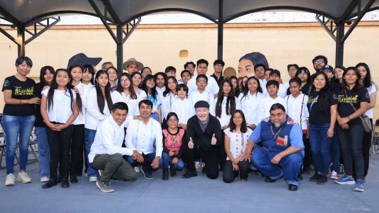 El encuentro furtivo de Rubén Blades en la Guelaguetza de Oaxaca 