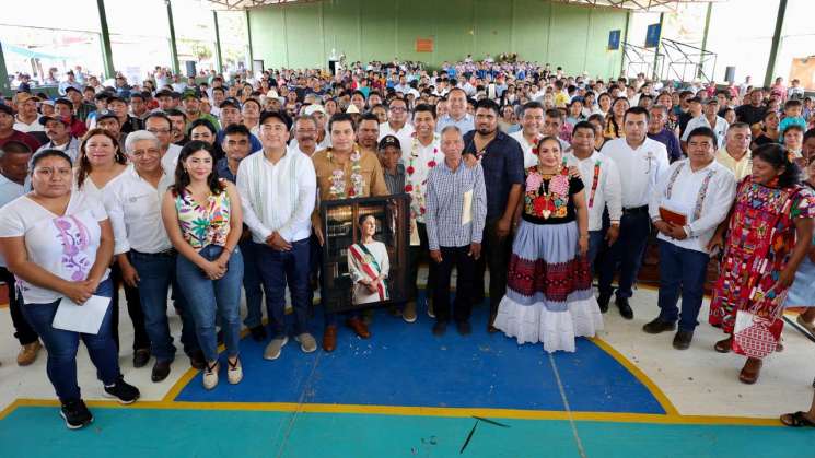 San Juan Mazatlán con equipamiento y obras de infraestructura 