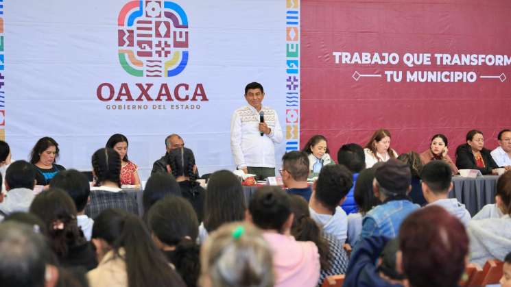 Lleva Primavera Oaxaqueña bienestar a San Juan Atepec