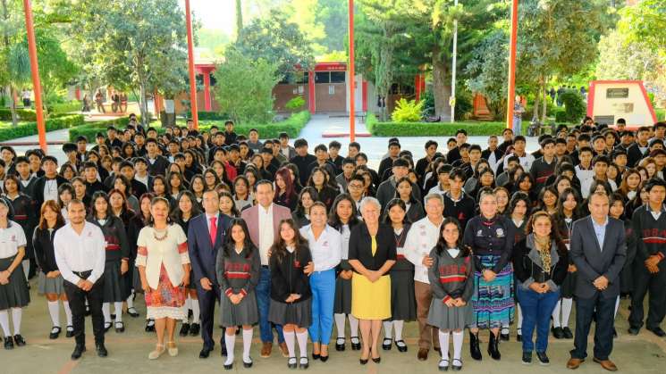 Inicia Cobao clases en el plantel 01 Pueblo Nuevo 