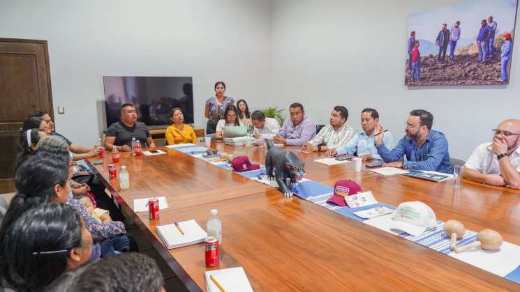 Atiende Sego a Yosondúa y Yolotepec para privilegiar la paz 