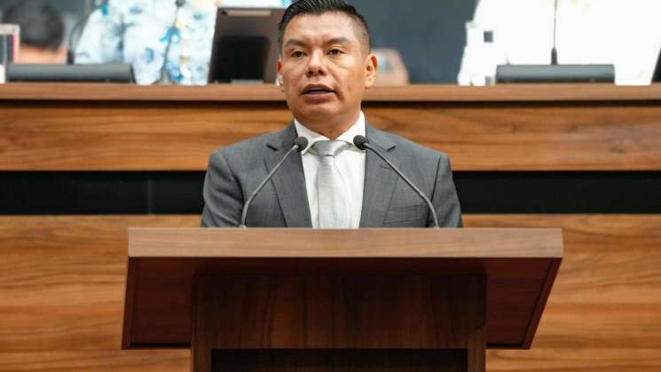 B.Viveros impulsa reforma contra drogas y vapeadores