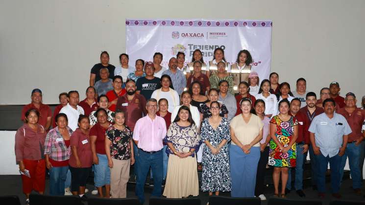Promueven derechos político-electorales de  mujeres en la Cuenca