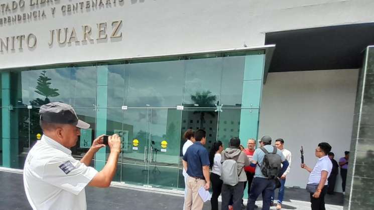 Confía Comité Popular lograr la revocación de mandato