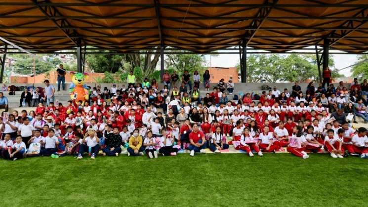 DIF promueve mega lectura Minutos para imaginar