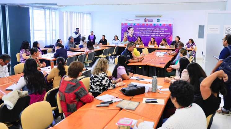 Capacitan a autoridades de 30 municipio con Alarma de Género