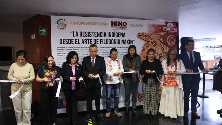 Nino Morales inaugura muestra del artista Naxin en el Senado