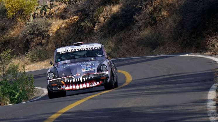 Carrera Panamerica: Dramático primer día para El Malditillo