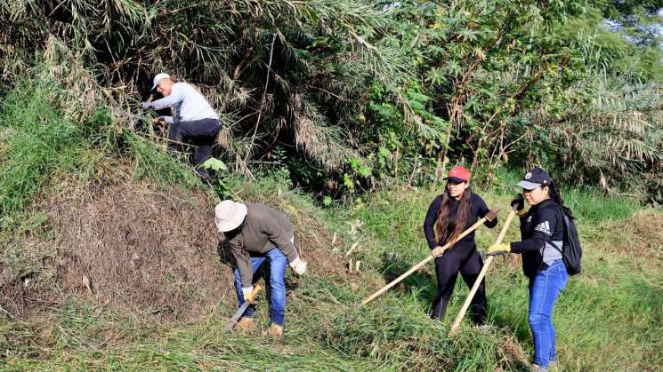 Ciudadanía y gobierno, van por rescate del Río Atoyac