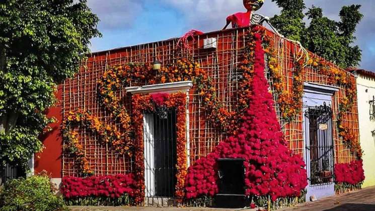 Por cerrar Concurso de Adorno de Fachadas por Día de Muertos